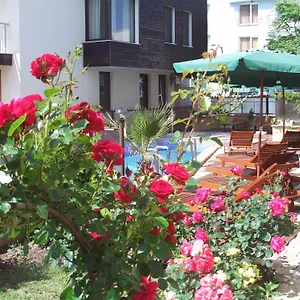 Kandrovi Hotel